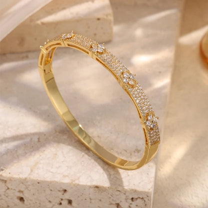 Luxury CZ Four-Leaf Flower Open Bracelet