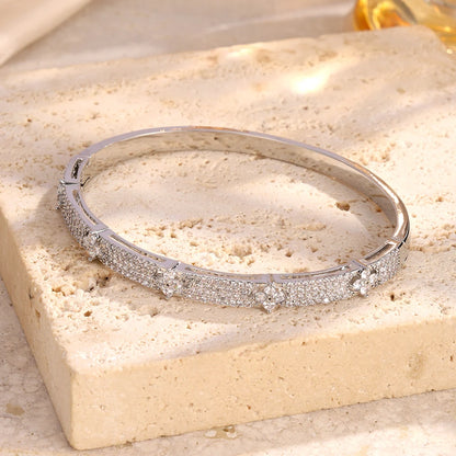 Luxury CZ Four-Leaf Flower Open Bracelet